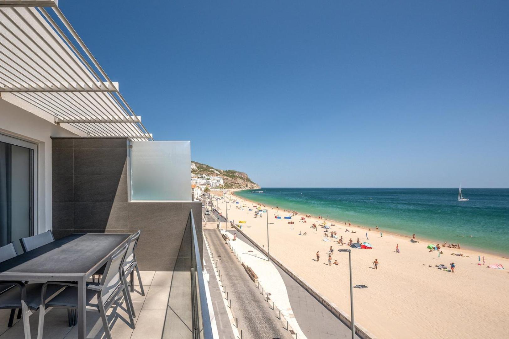 Guestready - Beachfront Naufrago'S Retreat 2 Сесимбра Екстериор снимка